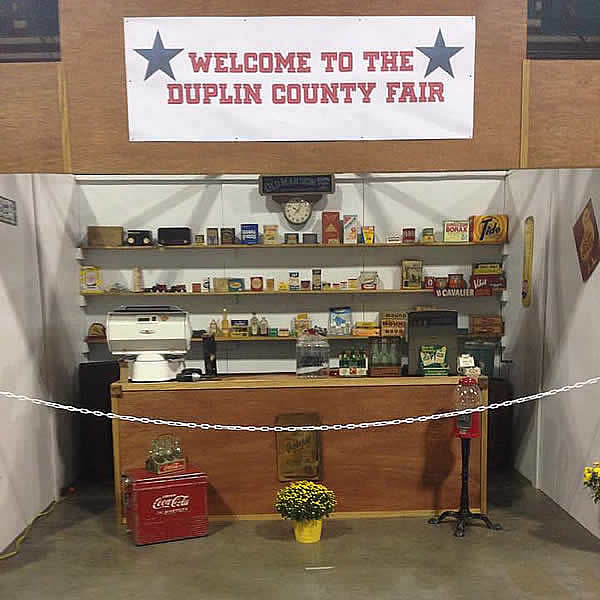 Photo of a display of antiques at the Duplin County Fair.