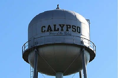 Photo of the Calypso water tower.