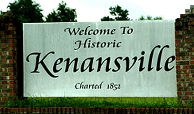Photo of the Kenansville Town sign.